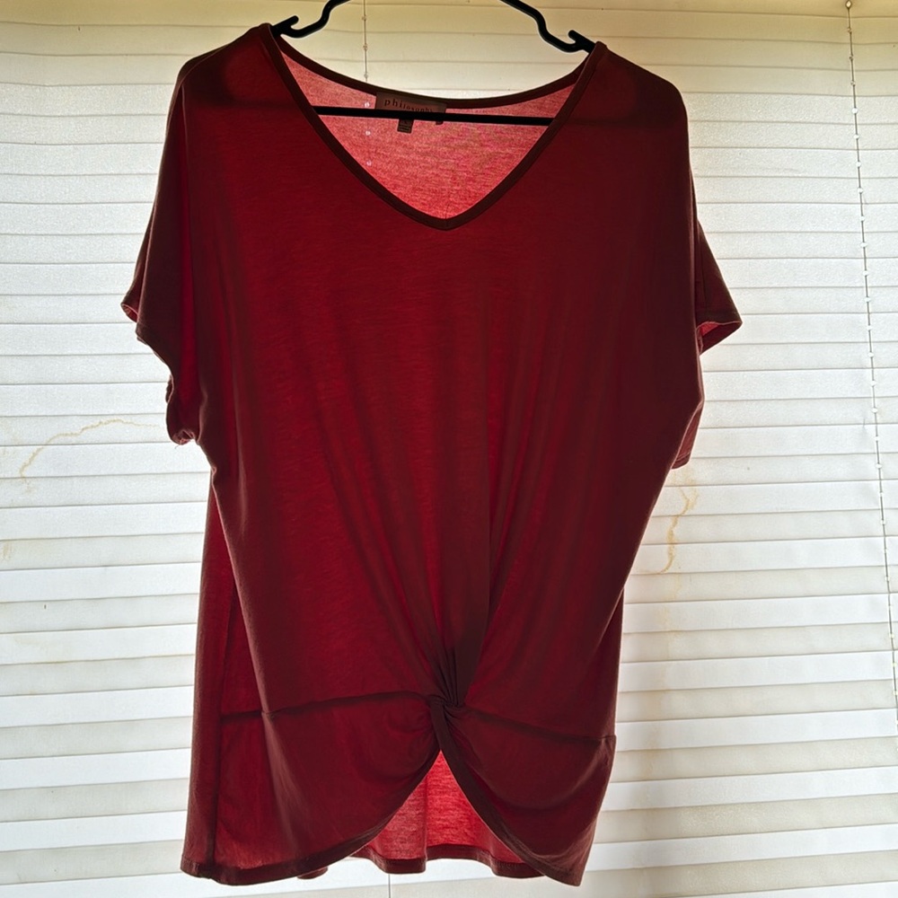 Philosophy Burgundy V-Neck Short Sleeve Twist Front Top